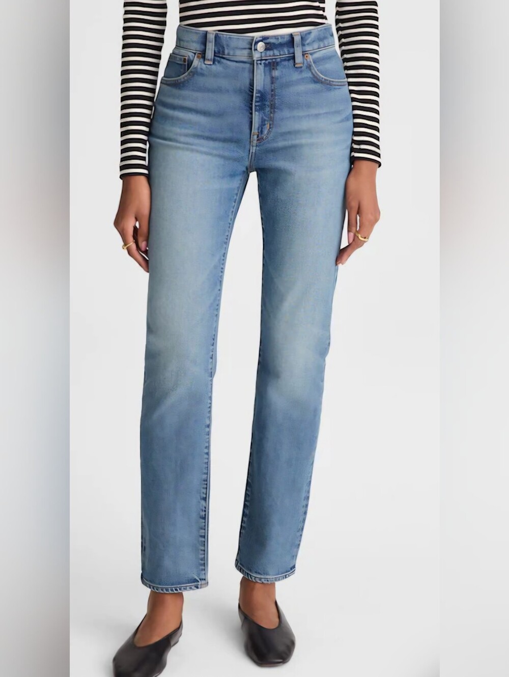 Madewell Straight-Leg Jeans in Light Blue Wash
